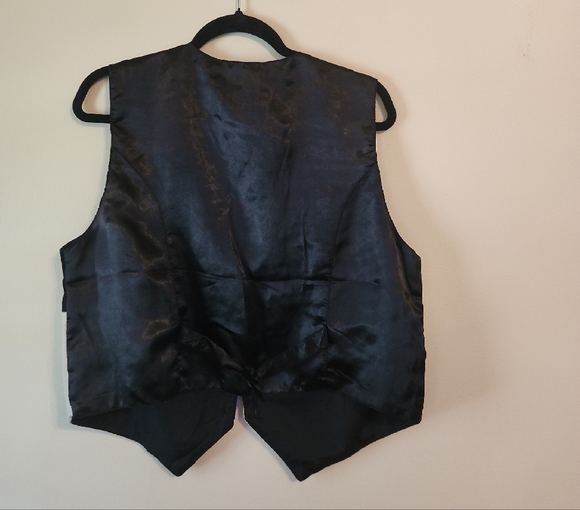 Tantrums Black and Cream Vest - Picture 2 of 3